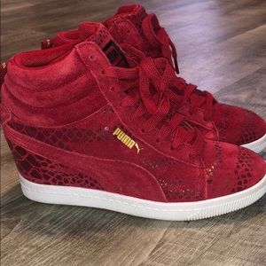 Women’s Puma Sneaker Wedge